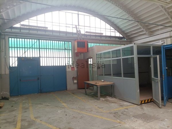 capannone in vendita a Rivoli