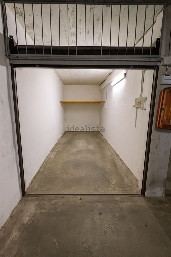 locale di sgombero in vendita a Rivoli