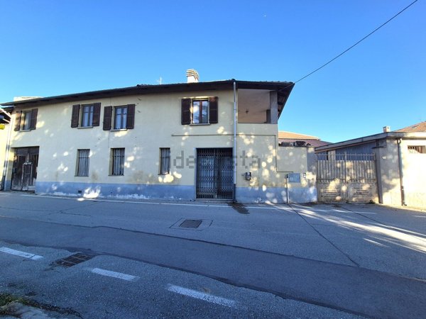 casa indipendente in vendita a Rivoli in zona Tetti Neirotti