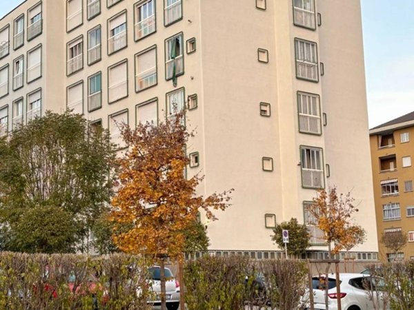 appartamento in vendita a Rivoli in zona Bruere