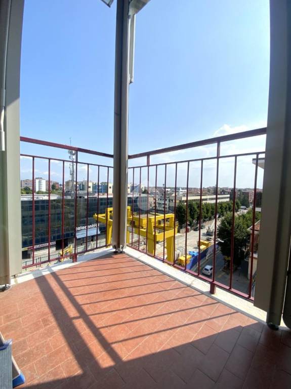 appartamento in vendita a Rivoli in zona Cascine Vica