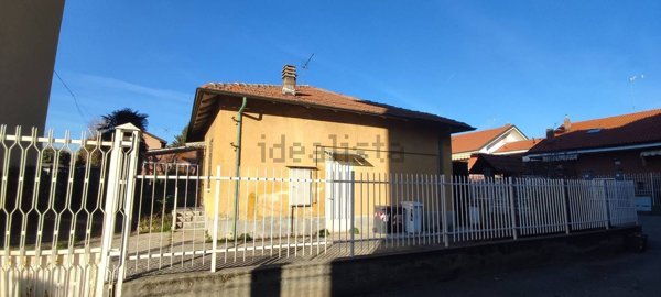 casa indipendente in vendita a Rivoli
