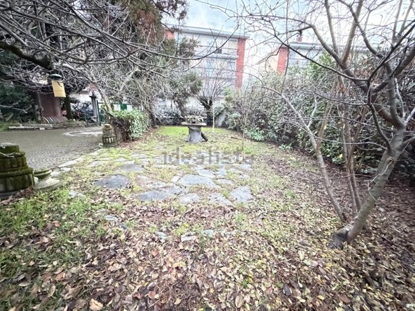 appartamento in vendita a Rivoli in zona Cascine Vica