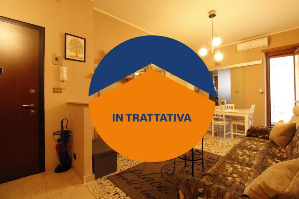 appartamento in vendita a Rivoli in zona Cascine Vica