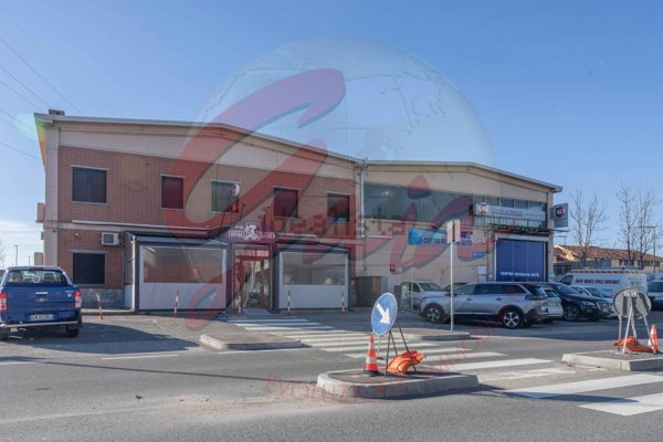 appartamento in vendita a Rivoli in zona Cascine Vica