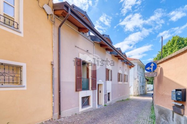 appartamento in vendita a Rivoli in zona Tetti di Rivoli