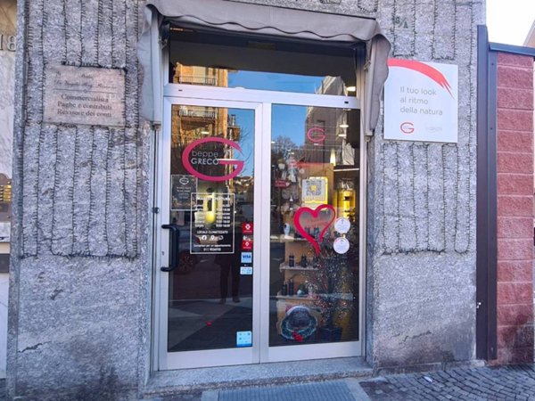 negozio in vendita a Rivoli