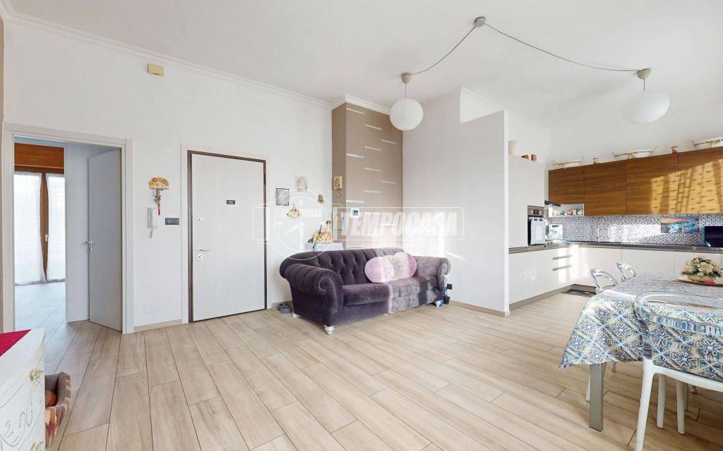 appartamento in vendita a Rivoli in zona Cascine Vica