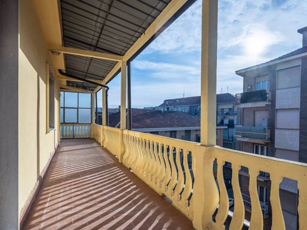 appartamento in vendita a Rivoli in zona Cascine Vica