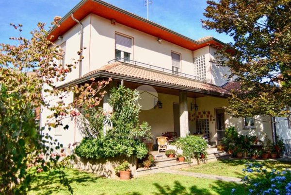 casa indipendente in vendita a Rivoli