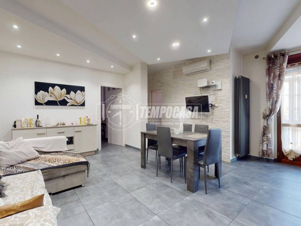 appartamento in vendita a Rivoli in zona Cascine Vica