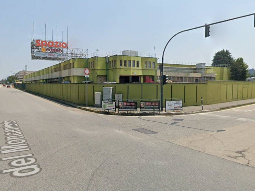 negozio in vendita a Rivoli