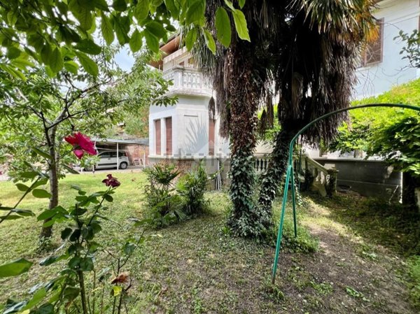 casa indipendente in vendita a Rivoli