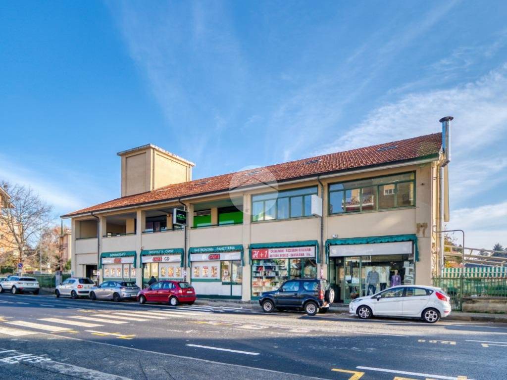 negozio in vendita a Rivoli