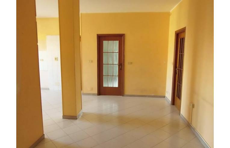 appartamento in vendita a Rivoli in zona Cascine Vica