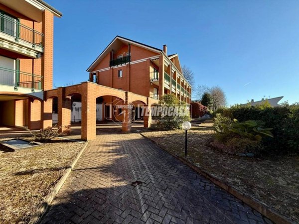 appartamento in vendita a Rivoli in zona Bruere