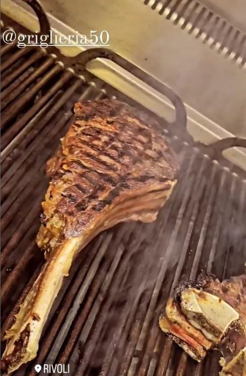 negozio in vendita a Rivoli in zona Bruere