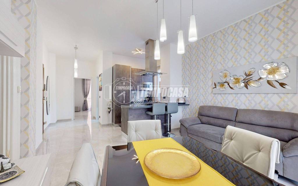 appartamento in vendita a Rivoli in zona Bruere