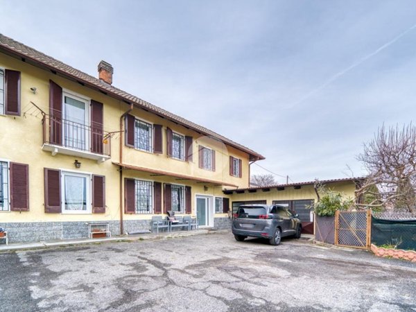 casa indipendente in vendita a Rivoli