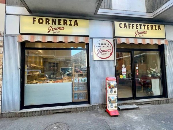 negozio in vendita a Rivoli