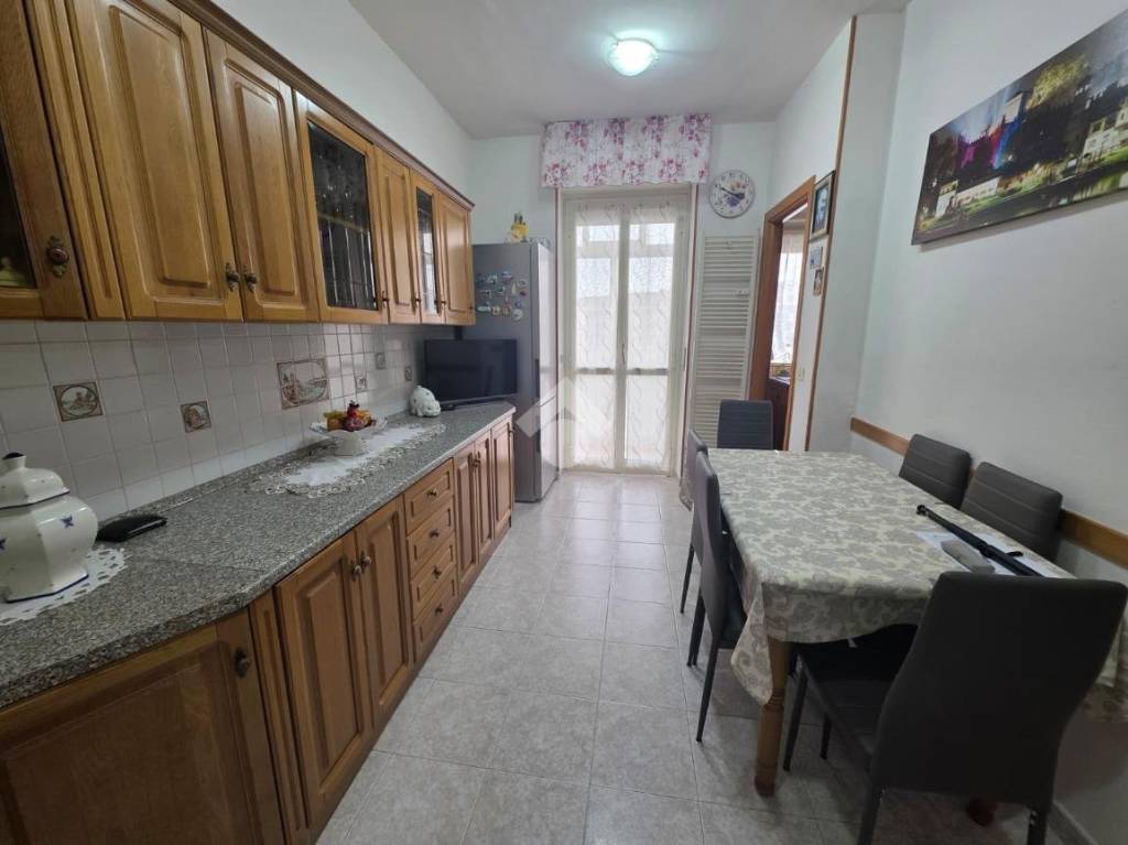 appartamento in vendita a Rivoli in zona Cascine Vica