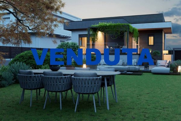 casa indipendente in vendita a Rivoli in zona Cascine Vica