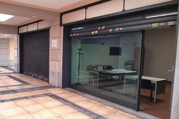 negozio in vendita a Rivoli