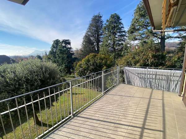 casa indipendente in vendita a Rivoli