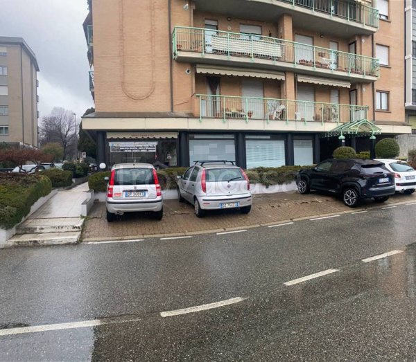 negozio in vendita a Rivoli