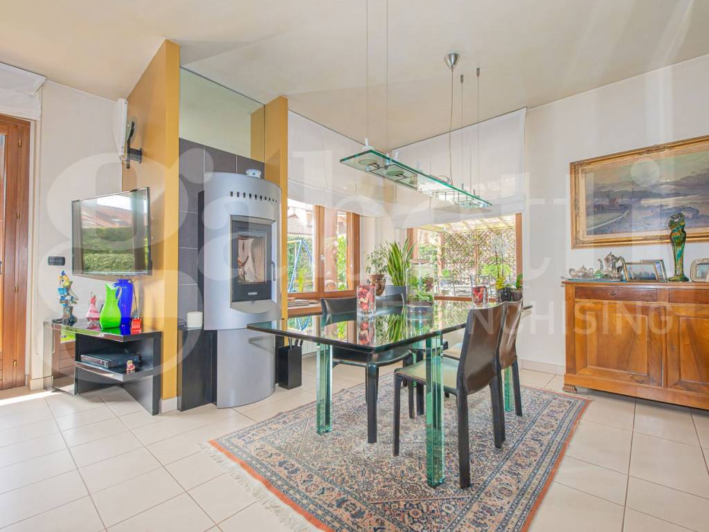 casa indipendente in vendita a Rivoli