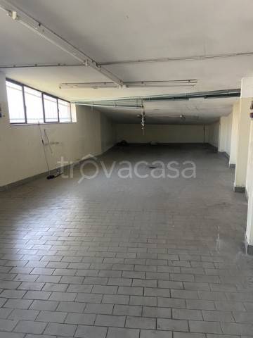 locale commerciale in vendita a Rivoli