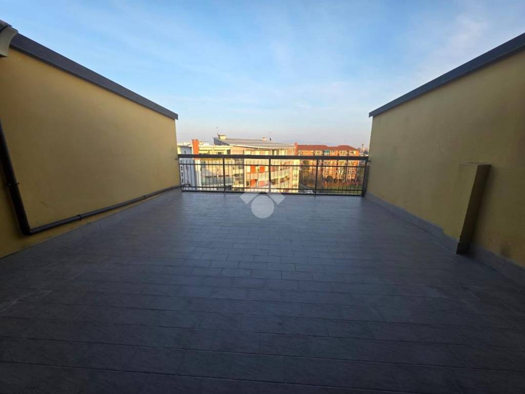 appartamento in vendita a Rivoli in zona Cascine Vica