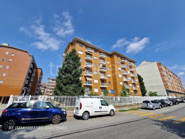 appartamento in vendita a Rivoli in zona Cascine Vica