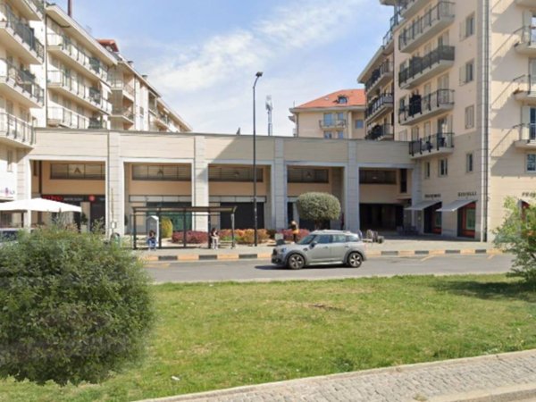 negozio in vendita a Rivoli