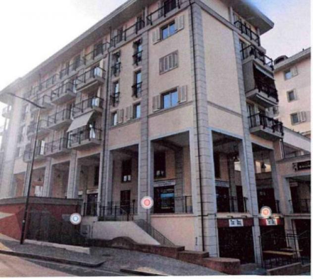 locale commerciale in vendita a Rivoli