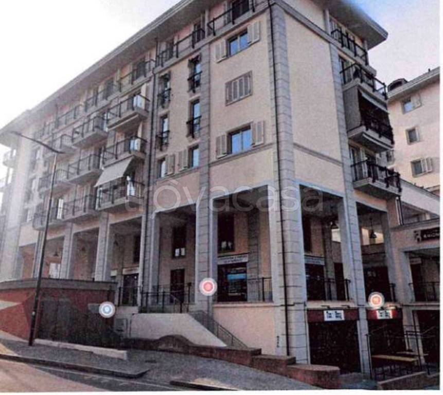 locale commerciale in vendita a Rivoli