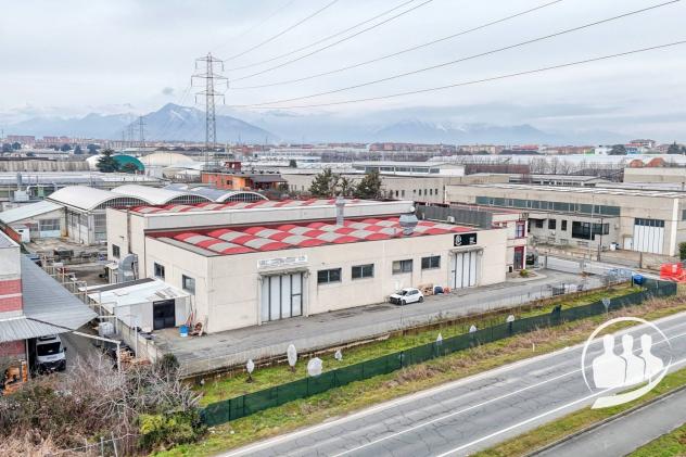 locale commerciale in vendita a Rivoli