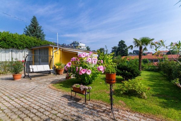 casa indipendente in vendita a Rivoli
