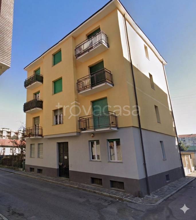 appartamento in vendita a Rivoli in zona Cascine Vica