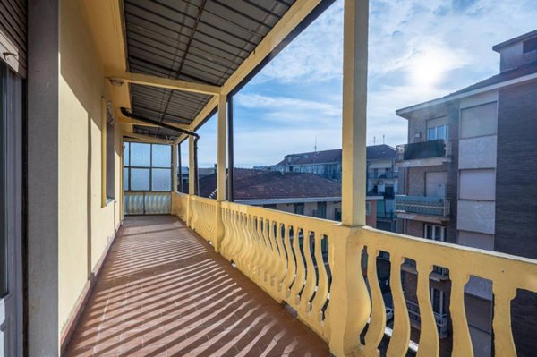 appartamento in vendita a Rivoli in zona Cascine Vica