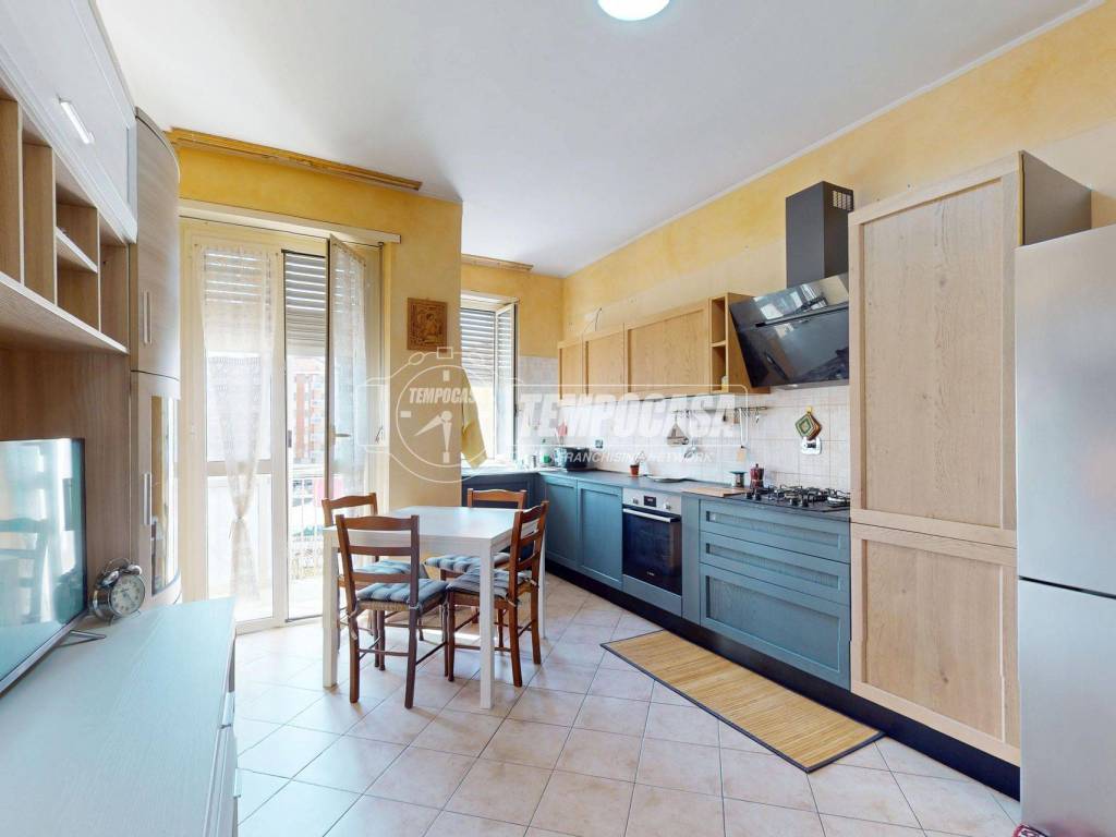 appartamento in vendita a Rivoli in zona Bruere
