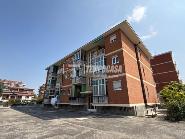 appartamento in vendita a Rivoli in zona Cascine Vica