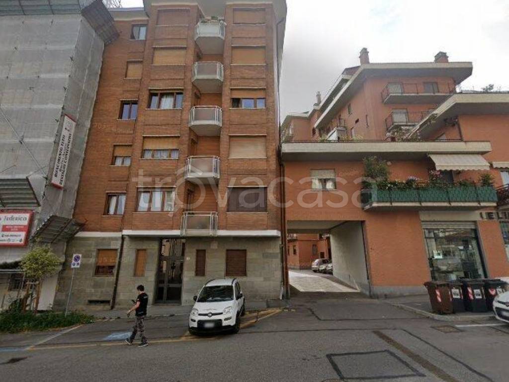 negozio in vendita a Rivoli