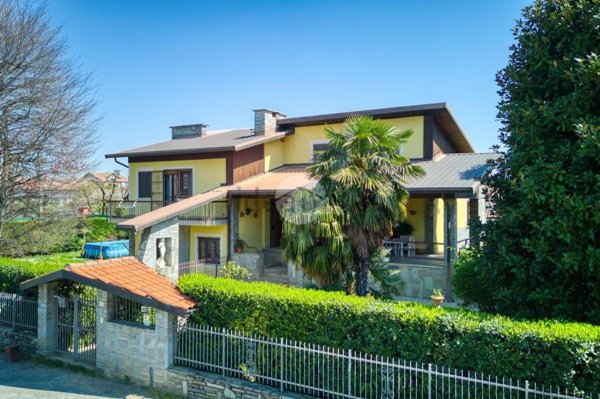 casa indipendente in vendita a Rivoli