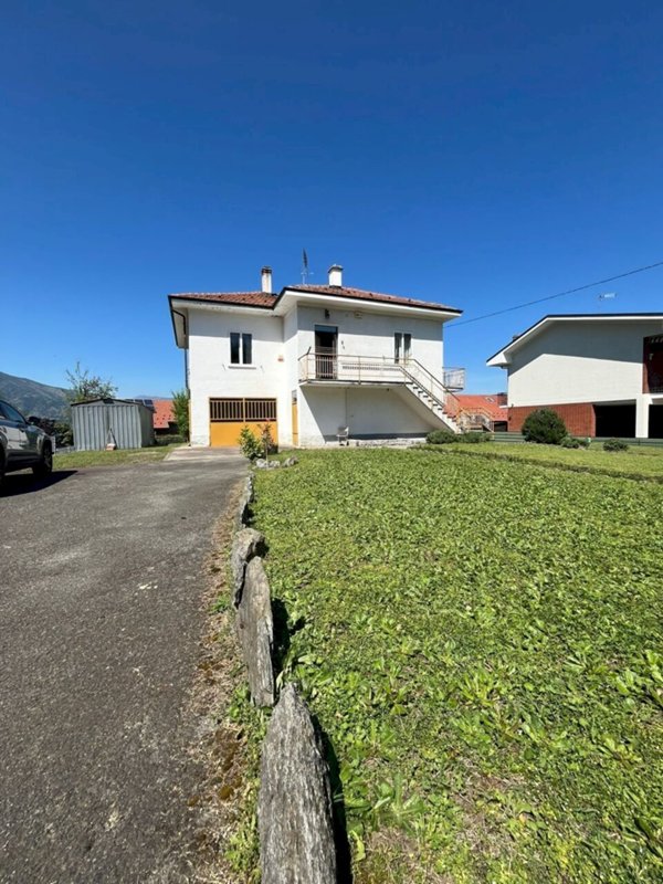 casa indipendente in vendita a Rivoli