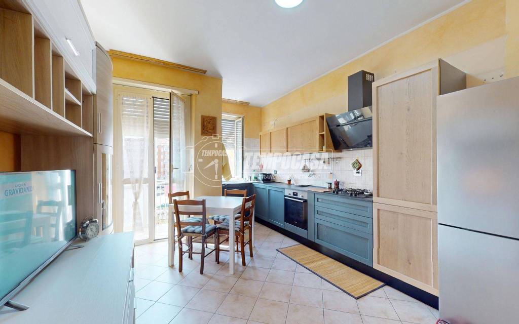 appartamento in vendita a Rivoli in zona Cascine Vica