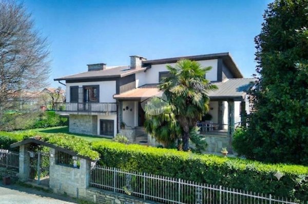 casa indipendente in vendita a Rivoli