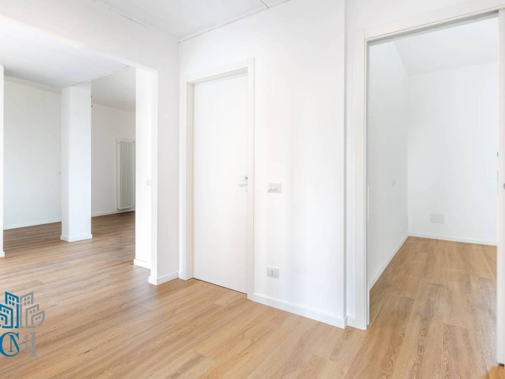 appartamento in vendita a Rivoli in zona Cascine Vica