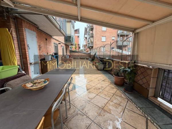 appartamento in vendita a Rivoli in zona Cascine Vica