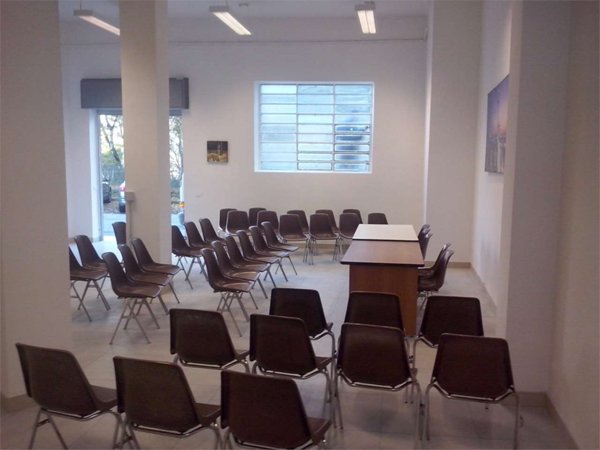 locale di sgombero in vendita a Rivoli in zona Cascine Vica